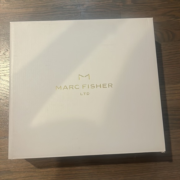 marc fisher sandals NWT - Picture 3 of 4